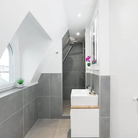 Luxurious Parisian-style In * Parigi