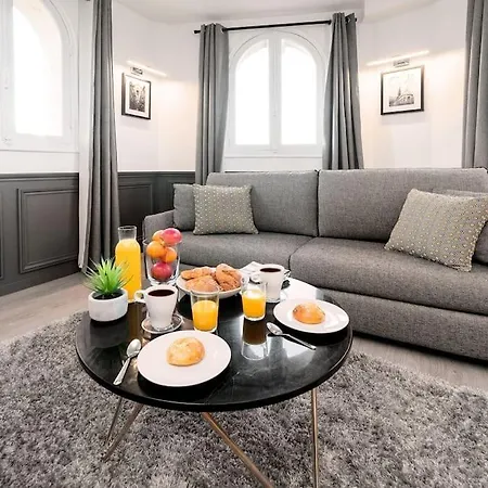 Luxurious Parisian-style In Appartamento *