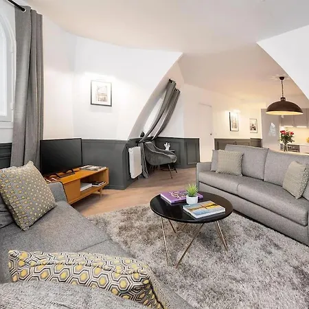 Luxurious Parisian-style In